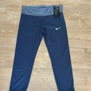 Nike Women’s NWT Dark Blue Leggings